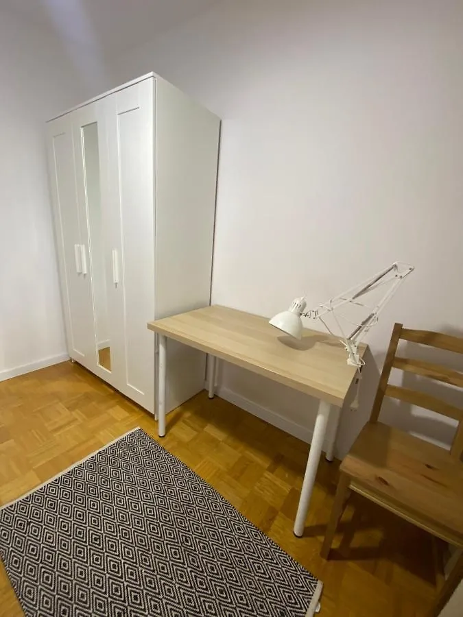 Pokoj Do Wynajmu Na Doby Apartment Warsaw Poland