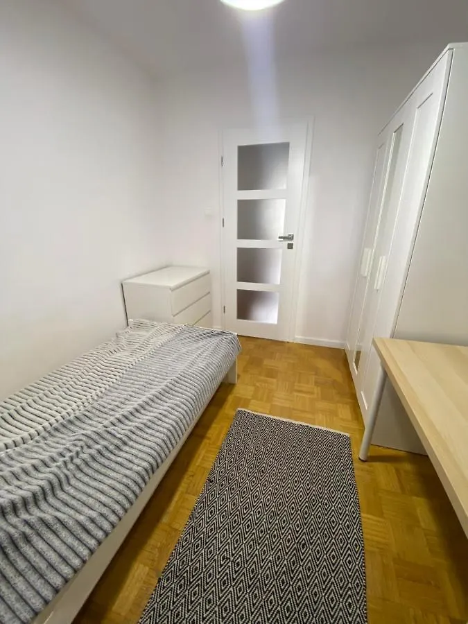 Апартаменты Pokoj Do Wynajmu Na Doby Варшава
